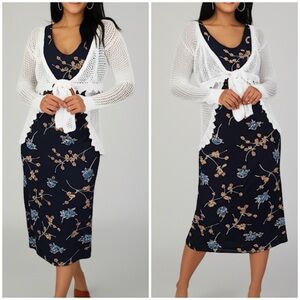 Vintage 80s/90s V-l-Petites Beautiful Navy‎ Floral Print Lightweight Midi Dress